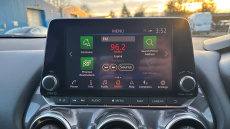 Nissan Juke 1.0 DiG-T 114 N-Connecta 5dr Petrol Hatchback